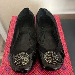 Tory Burch Caroline Black Patent Leather Ballerina Flat